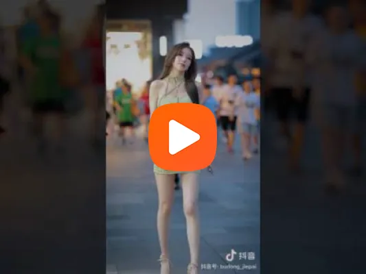 Video [Đồ ngủ lọt khe sexy em chăm sóc từ dưới lên trên]